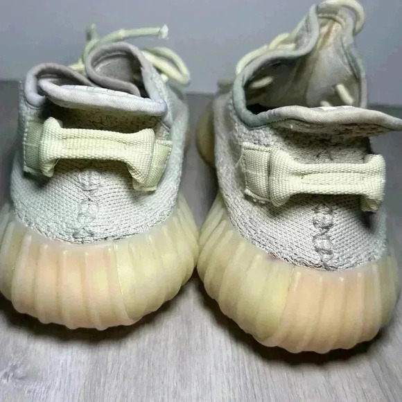 Adidas Yeezy Boost 350 v2 Butter Athletic Shoe, Men kids Sz 6 Knit, Gum Sole main image 10